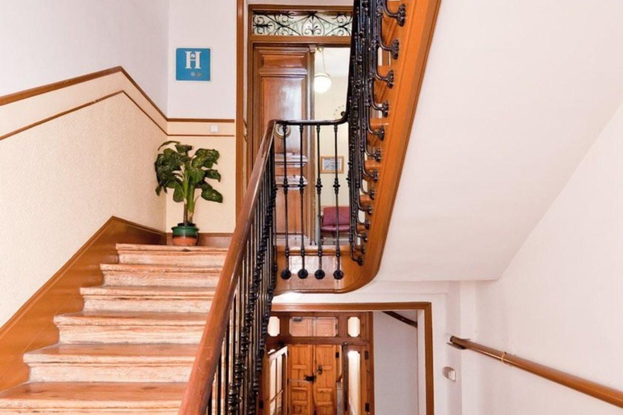 Hostal Las Cortes 马德里 外观 照片