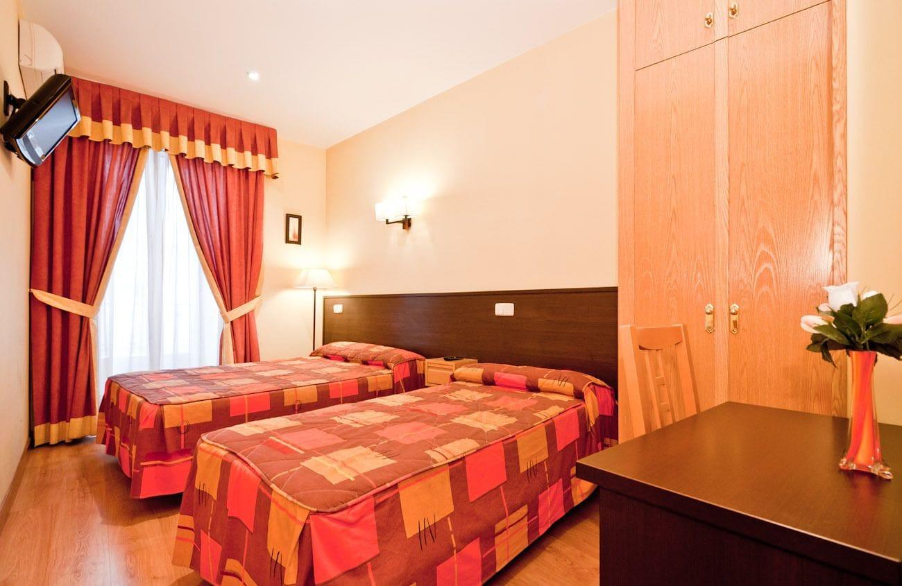 Hostal Las Cortes 马德里 外观 照片