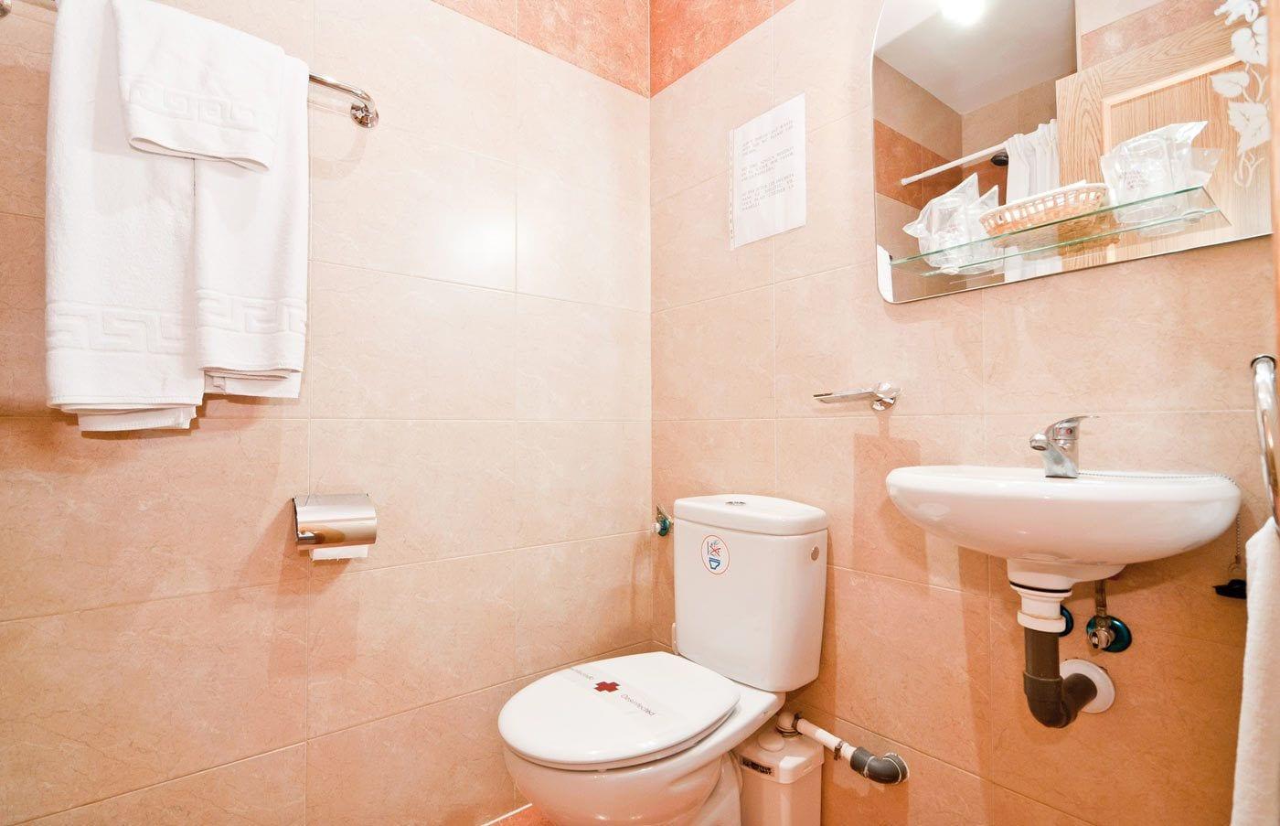 Hostal Las Cortes 马德里 外观 照片